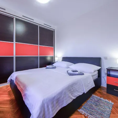 Edo-1 By Interhome Apartment